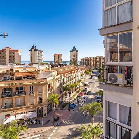 Apartment Stunning In With Wifi Fuengirola